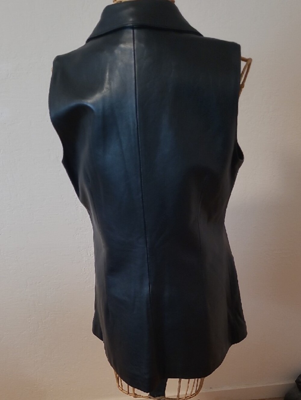 Black Leather Blazer Vest - Tailored Women's 100% Leather - Picture 6 of 11